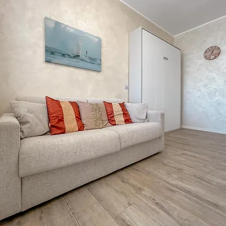 Perfect Spot With Wifi & Ac By Host Hero Лидо-ди-Фермо