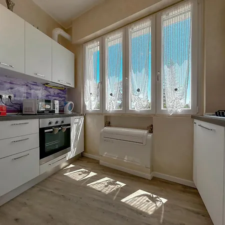 Perfect Spot With Wifi & Ac By Host Hero