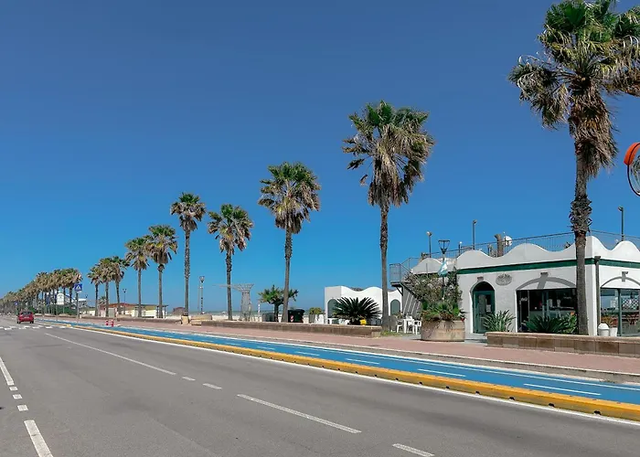 Close To The With Wifi & Ac By Host Hero Lido di Fermo
